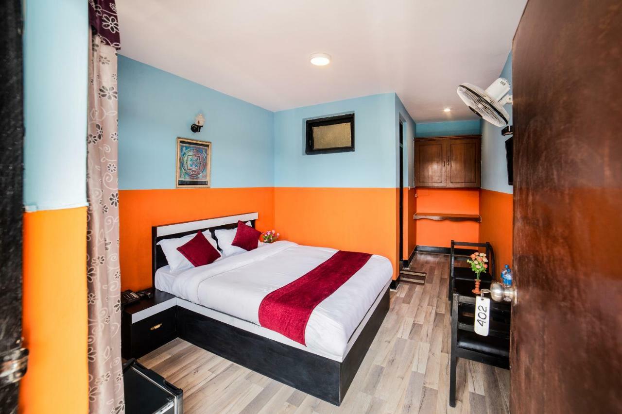 Hotel Kuti - Катманду Екстериор снимка