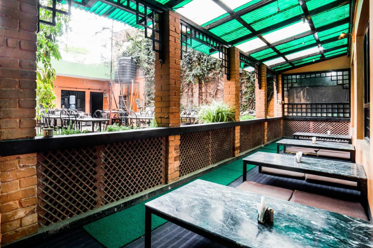 Hotel Kuti - Катманду Екстериор снимка
