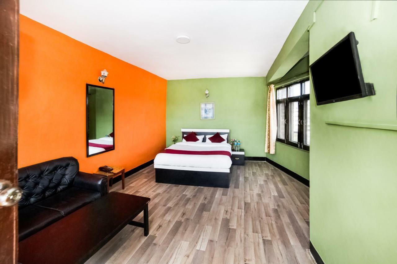 Hotel Kuti - Катманду Екстериор снимка