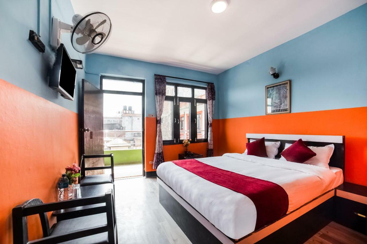 Hotel Kuti - Катманду Екстериор снимка